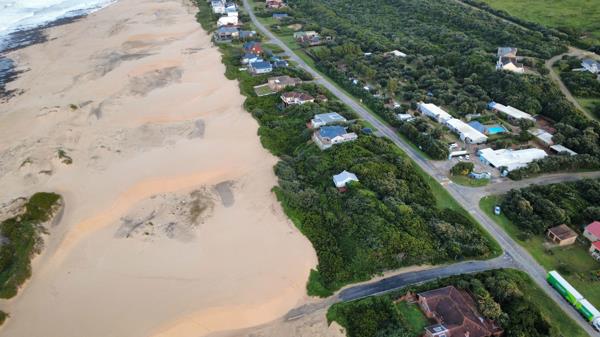 853 m² Land
