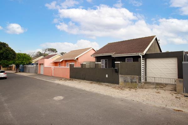 2 Bedroom House