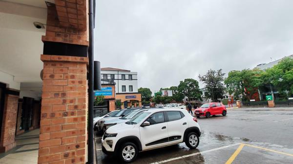 165 m² Retail Space