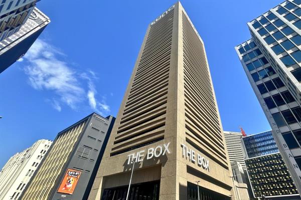 680 m² Commercial space