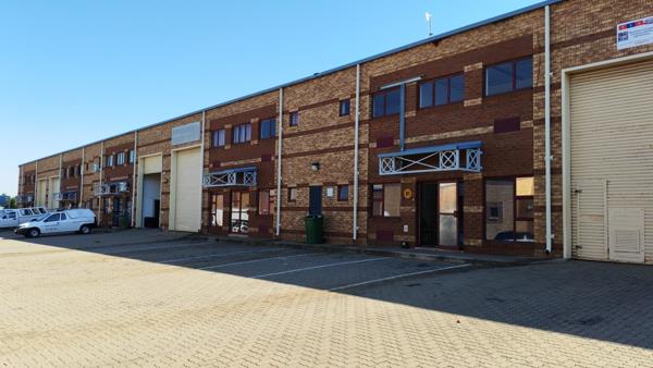 254 m² Industrial space