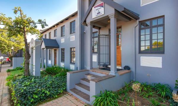 498 m² Industrial space