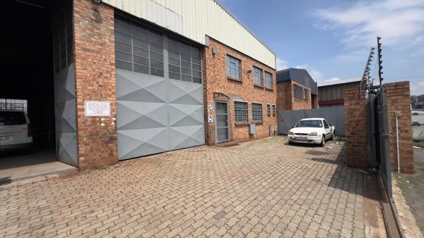 440 m² Industrial space