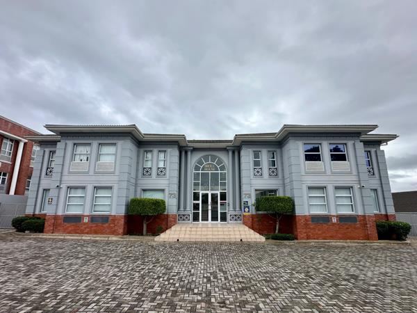 300 m² Commercial space