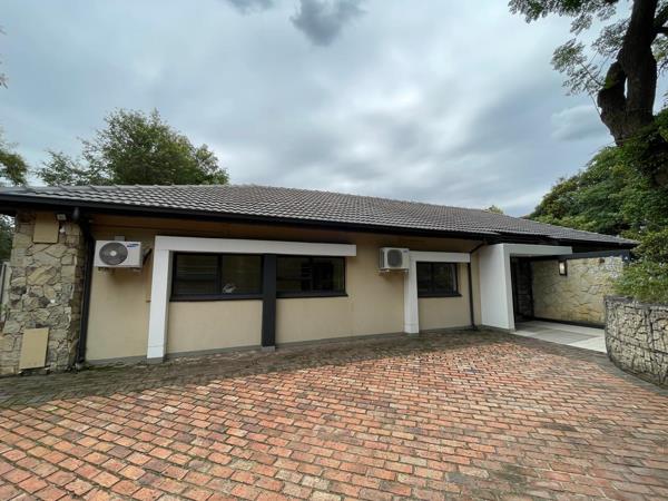 132  m² Commercial space