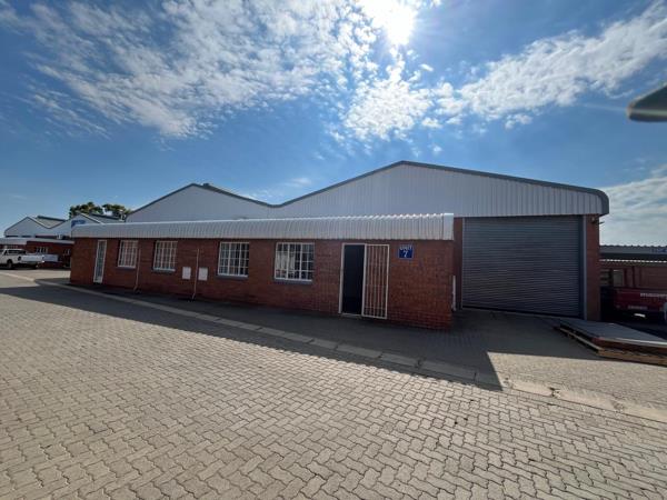 484  m² Commercial space