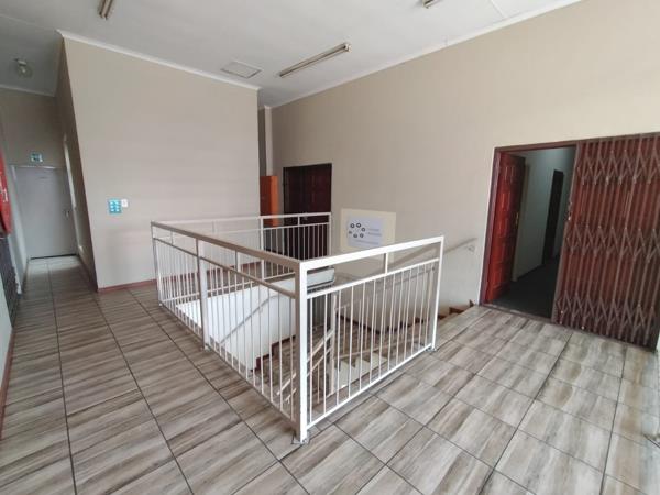 250 m² Office Space