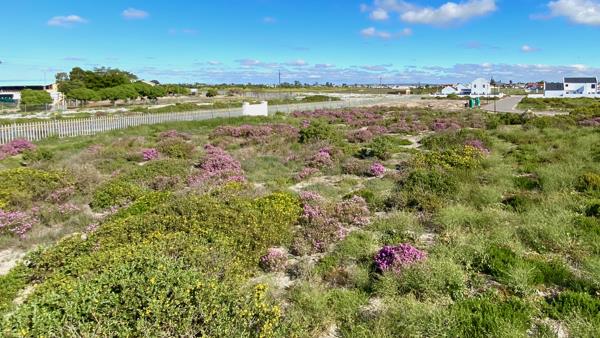 793 m² Land