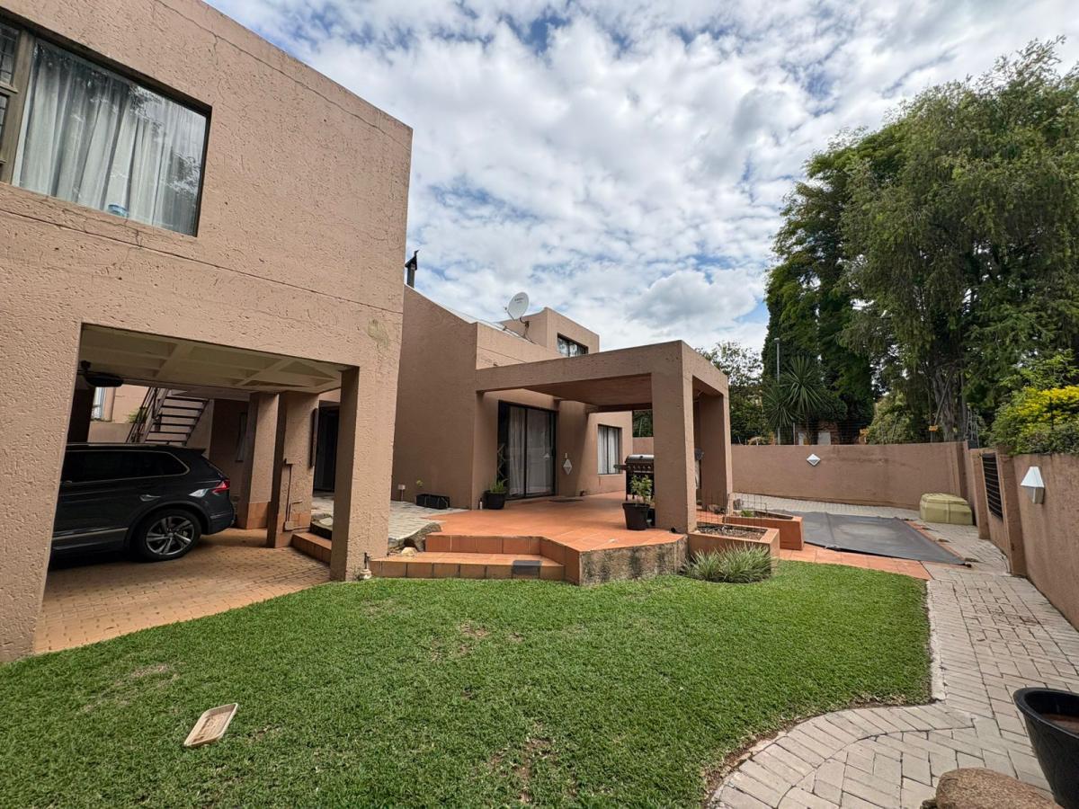House in Bellairs Park - View 2