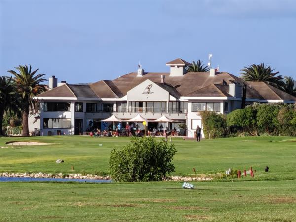 782 m² Land