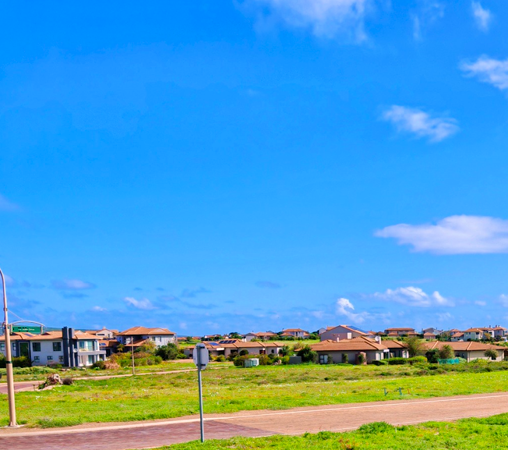 782 m² Land