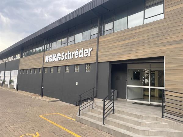 16 860 m² Industrial space