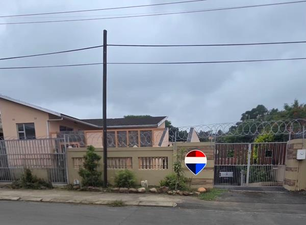 6 Bedroom House