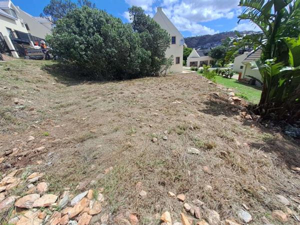 287 m² Land