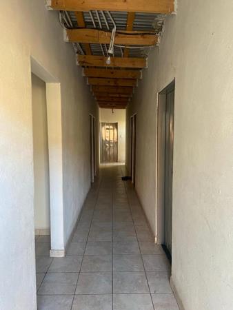 9 Bedroom House