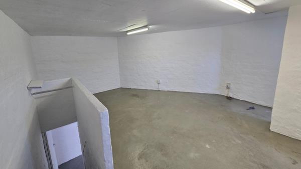 77 m² Commercial space