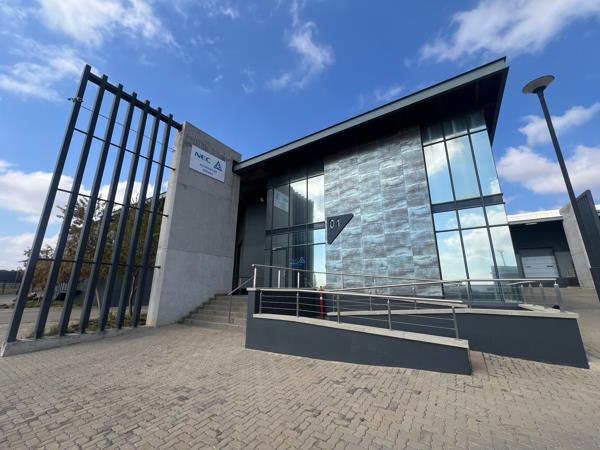 1 100 m² Industrial space