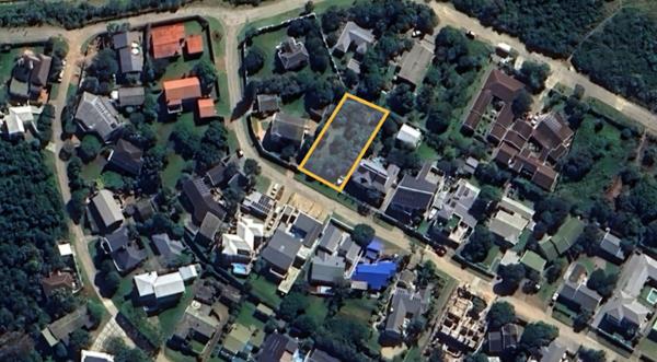 968 m² Land
