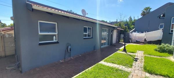 1 Bedroom Garden Cottage