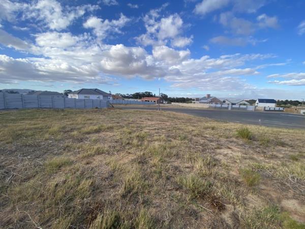 878 m² Land