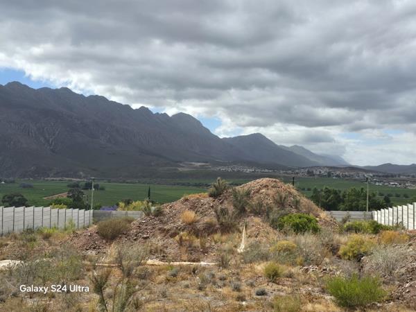 1 271 m² Land