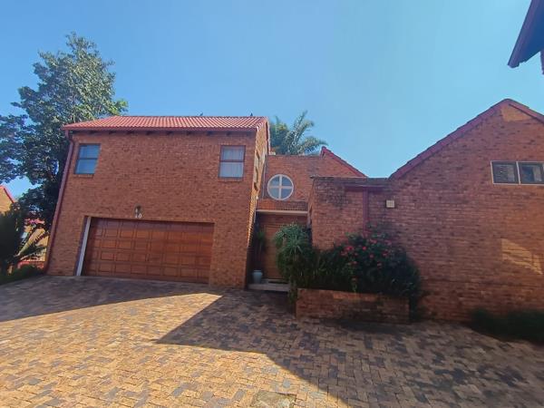 4 Bedroom Townhouse