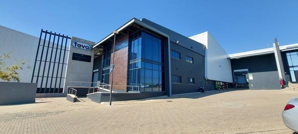 2 596 m² Industrial space