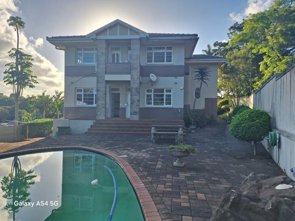 6 Bedroom House