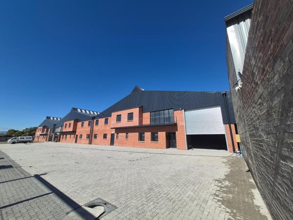 776 m² Industrial space
