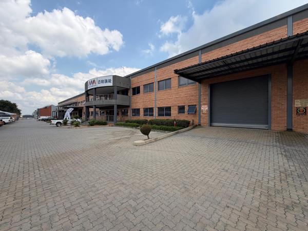 950 m² Industrial space