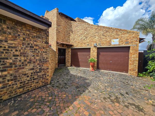 4 Bedroom Townhouse