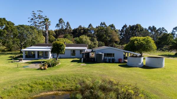 3.2 ha Smallholding