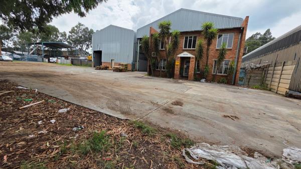 1 600 m² Industrial space