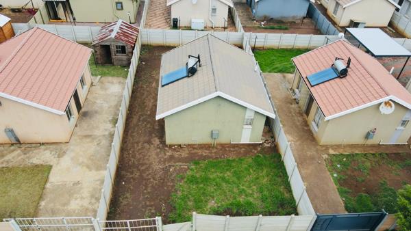 2 Bedroom House