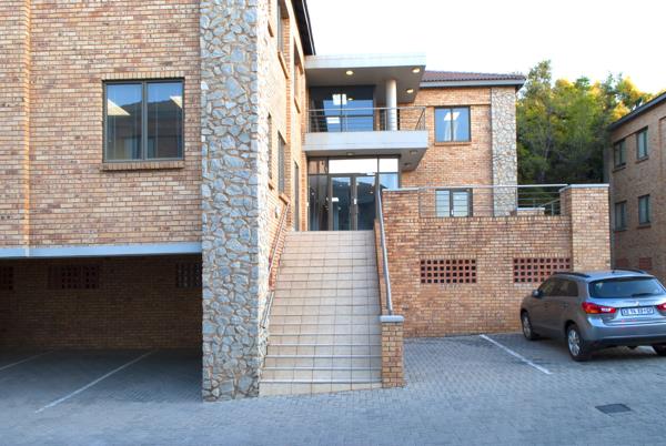 658 m² Commercial space