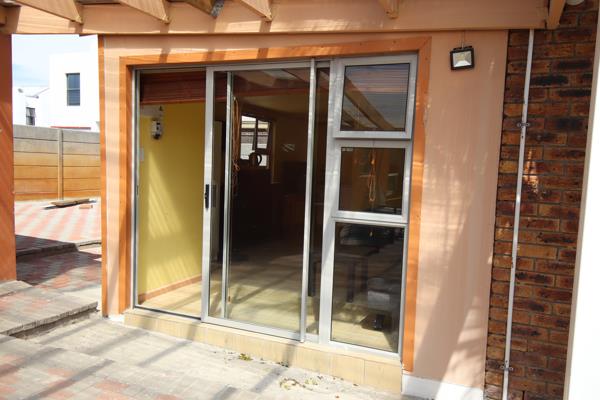 1 Bedroom Garden Cottage