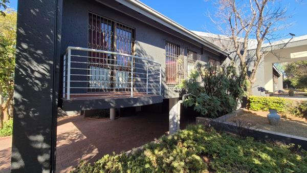 986 m² Commercial space