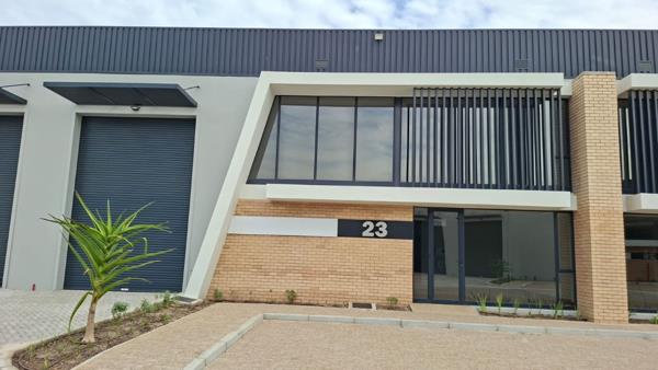 565  m² Industrial space