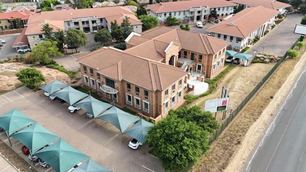 336 m² Commercial space