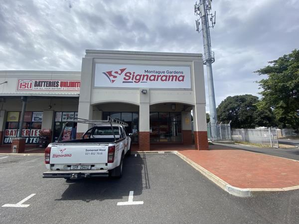 130  m² Retail Space