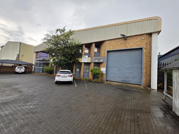 1 300 m² Industrial space