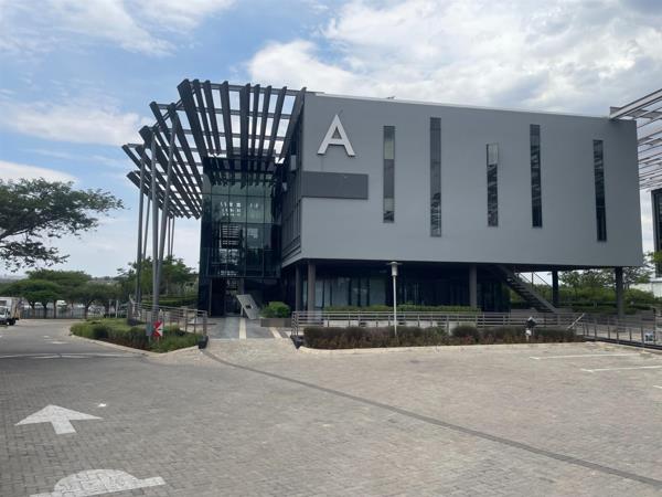 535 m² Office Space