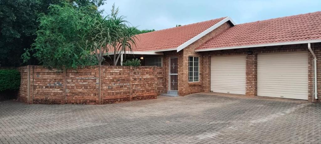 3 Bedroom Townhouse