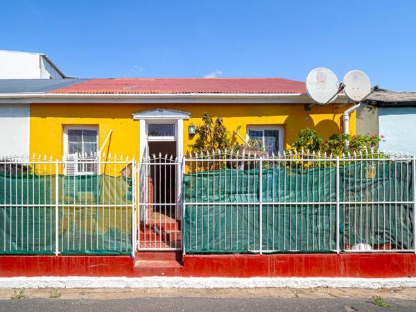 2 Bedroom House