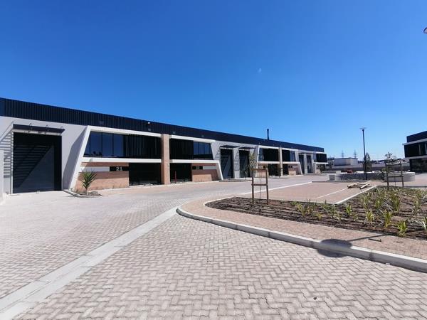 565  m² Industrial space