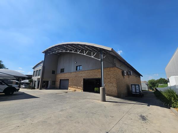 1 660 m² Industrial space