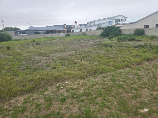 793 m² Land