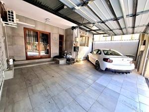 12 Bedroom House