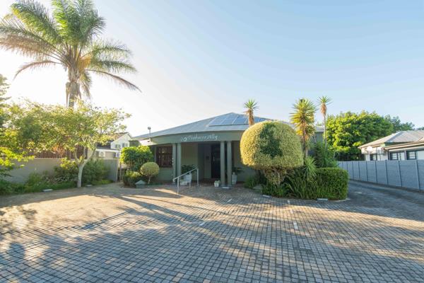 380 m² Office Space