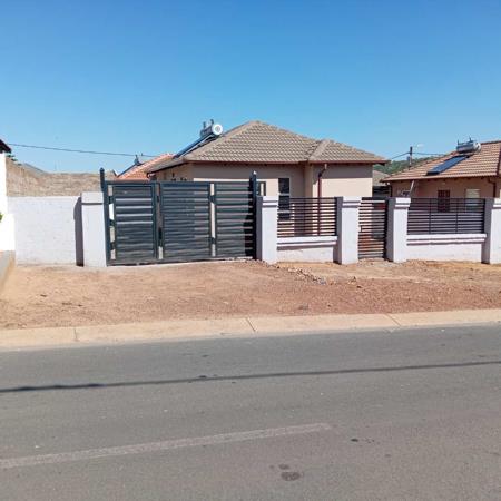 2 Bedroom House